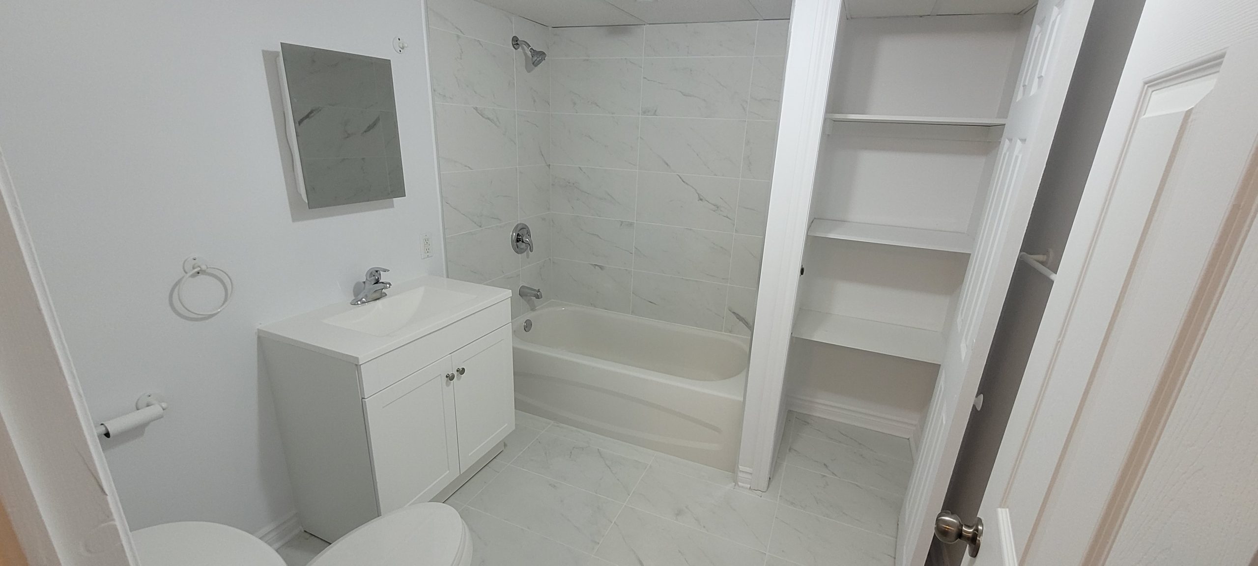 Bathroom Renovation, Ottawa, Wellington Village, Fairmont Avenue