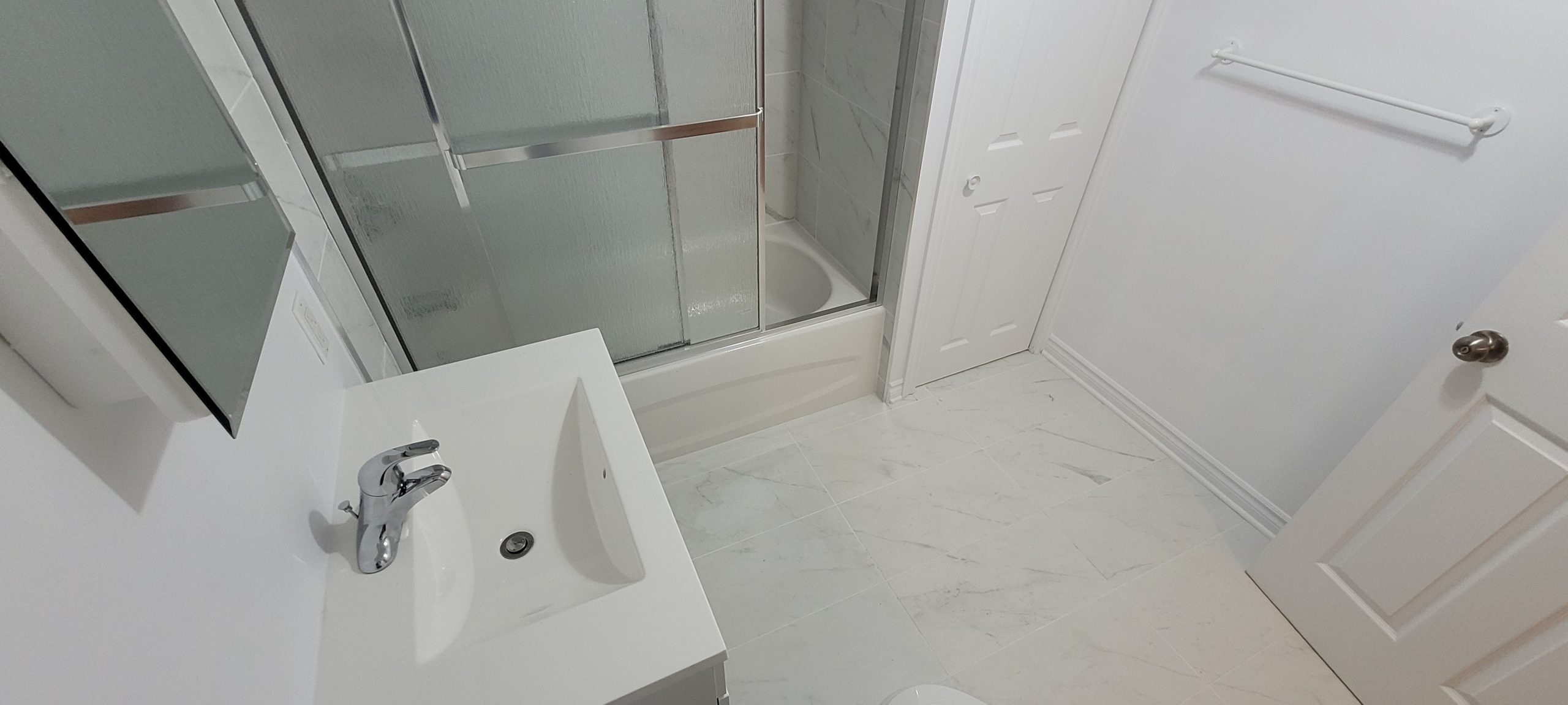 Bathroom Renovation, Ottawa, Wellington Village, Fairmont Avenue