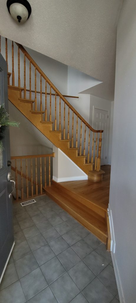 Hardwood Stair Remodel, Gatineau, Mont-Bleu, Rue de Vimy