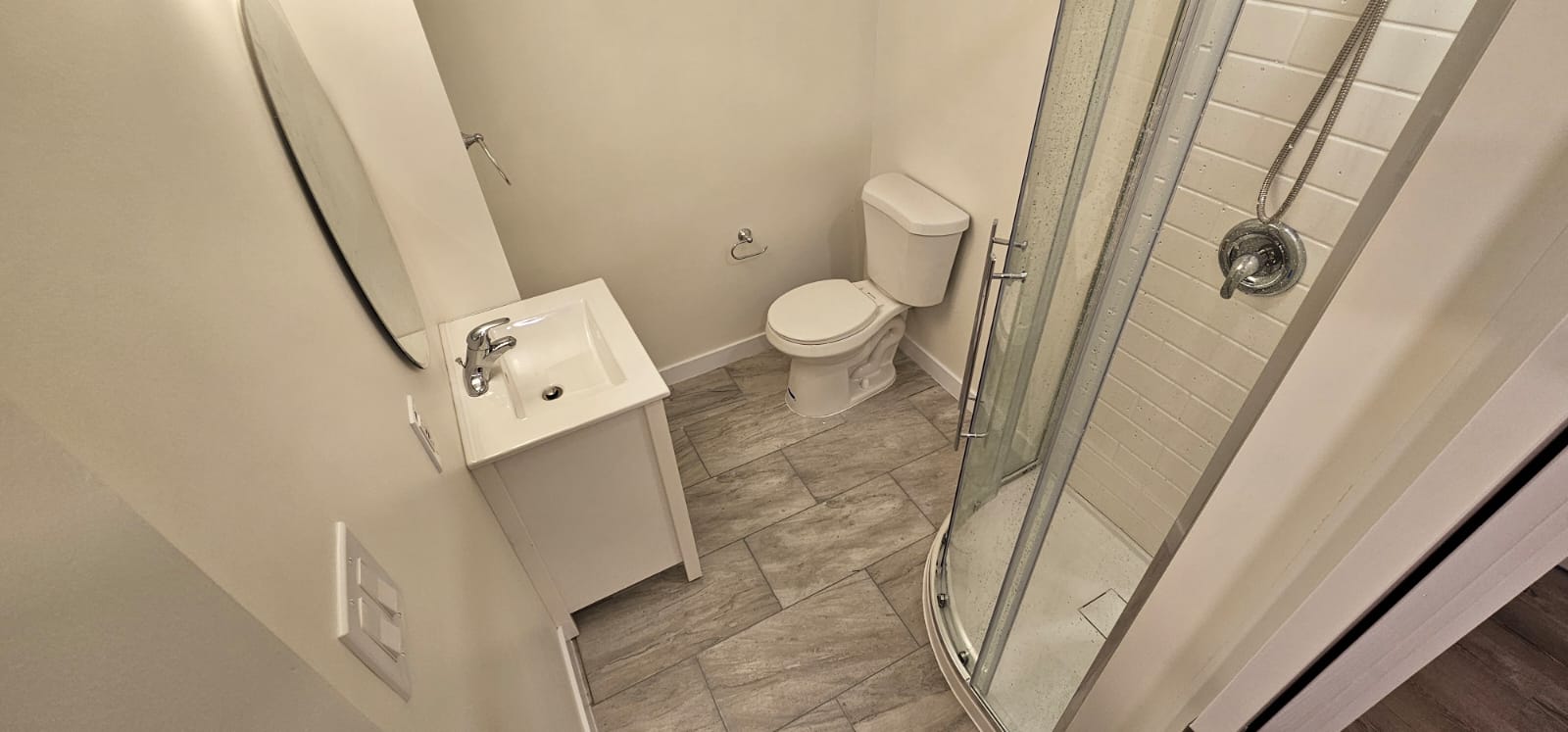 Bathroom Renovation in Ottawa, Kanata Lakes, Windance Crescent